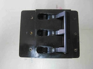 New Heinemann 12A 120V 400 hz 3-P Breaker 3X-AM1516-MG3 - Picture 1 of 4