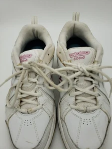 NEW BALANCE WOMEN'S WHITE PINK LOGO WX608VP SIZE 9 M - Picture 1 of 7