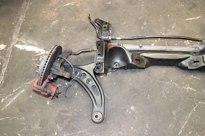 Subaru BRZ Scion FR-S 2013-2016 Subchasis delantero M/T pinzas de freno brazos Foto 1 de 4