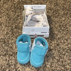 Minnetonka Turquoise Riley Bootie Moccasins Infant size 1 Fringe Leather - Picture 1 of 5