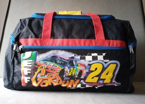 VINTAGE NASCAR 1999 JEFF GORDON # 24 CANVAS DUFFEL BAG w/3 ZIPPERED POCKETS Cover