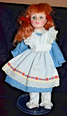 Muñeca Effanbee Jill Colección Libro de Cuentos Muñeca de Porcelana Rara con Soporte Foto 1 de 2