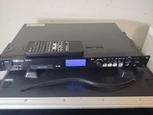 TASCAM SS-R1 Rack-Mountable Compact Solid State Recorder w/ Remote - Picture 1 of 9