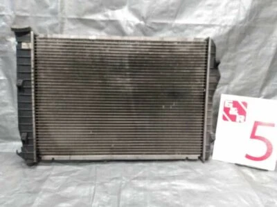 Chevrolet Camaro Firebird 1993 1994 1995 1996 1997 radiador OEM Foto 1 de 4