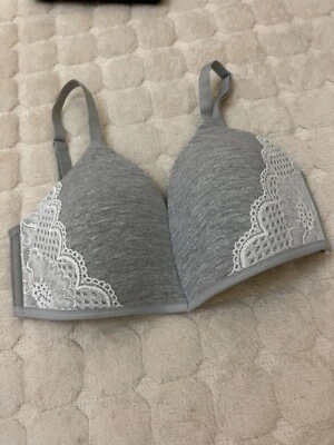 H&M Talla us36c eu80c it 4C Paded Inalámbrico Gris  Foto 1 de 4