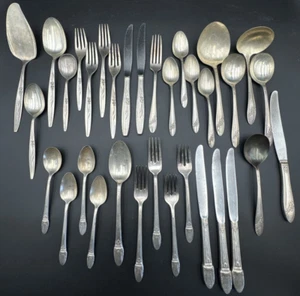 33 pc Mixed lot of Silver Plated Silverware - Picture 1 of 19