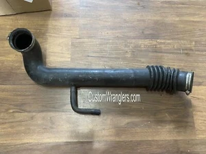 Jeep Wrangler TJ 97-04 4.0 Air Cleaner Tube Air Box To Engine Factory OEM Intake - Picture 1 of 8