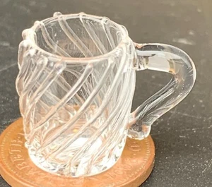 Puppenstube klar gemustert Echtglas Krug Maßstab 1:12 Ornament J1 tumdee - Bild 1 von 6