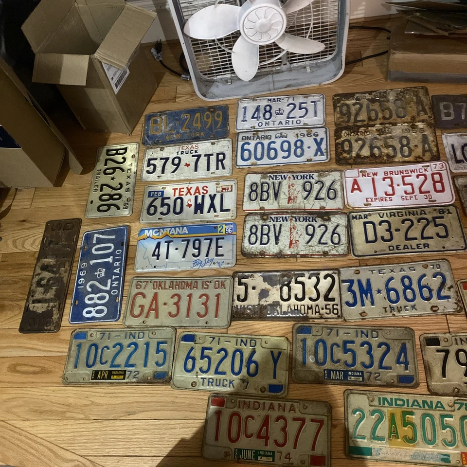 Matrículas vintage ELIGE Y ELIGE 6,99 $ cada una 56-96  Foto 1 de 4