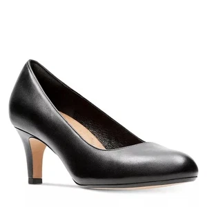 NWOB Clarks Heavenly Heart Pumps Sz 9 - Picture 1 of 12