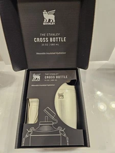 Stanley 23oz.Cross Bottle,Recycled Stainless Steel,Double-Wall Vacuum Insulation - Picture 1 of 5