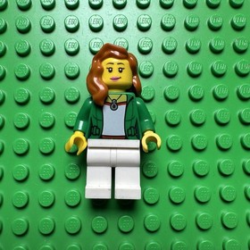 LEGO Minifigure - City Bandit Female Green Overalls - cty0745 - Set# 60136 Z12