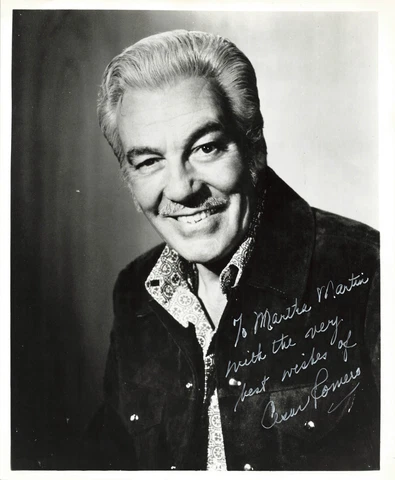 Cesar Romero Actor Signed Autograph 8 x 10 Photo PSA DNA j2f1c *38 Cover