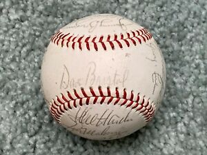 1968 Cincinnati Reds Team Autographed Signed Baseball Johnny Bench Rookie Year