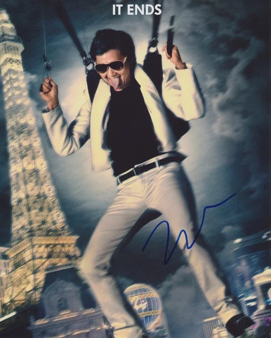 KEN JEONG SIGNED THE HANGOVER 8X10 PHOTO 4 Cover