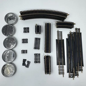 Atlas 18R Curved Straight Small Train Tracks Rerailers Lot of 58 Pieces - Picture 1 of 22