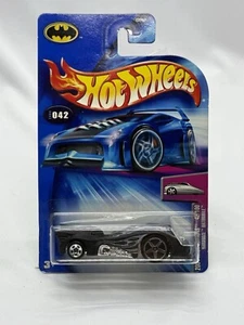 2004 Hot Wheels First Editions Hardnoze Batmobile Black 42/100 - Picture 1 of 2