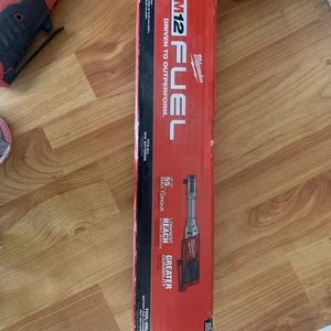 Milwaukee M12 Fuel 3/8" verlängerte Reichweite Ratsche kabellos bürstenlos 2560-20 Neu im Karton - Bild 1 von 3
