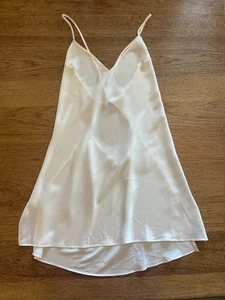 Victoria's Secret Coconut White SMALL Satin Open-Back Slip Dress Adjustable - Picture 1 of 2