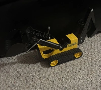 TONKA Excavator - 2012 Hasbro Front End Loader Backhoe - Image 1 of 4