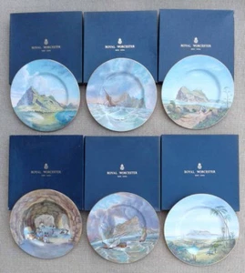 "ROYAL WORCESTER" - FRANCIS CLARK - SIGNED SELECTION OF PLATES - BOXED. - Picture 1 of 53