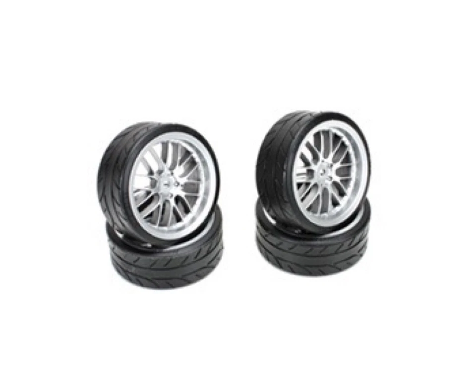 Team Magic Reifen 1/10 Drift montiert 8 Spoke Fog Silber Felgen 12mm Hex Radials - Bild 1 von 1