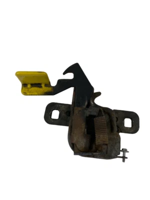 Conjunto de actuador de liberación de pestillo de bloqueo de capó delantero Ford Mustang 1999-2004 OEM Foto 1 de 4