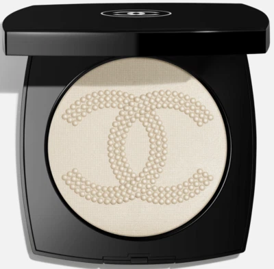Pó facial iluminador CHANEL Les Symboles De Chanel LES PERLES BRANCO PEROLADO - Imagem 1 de 4