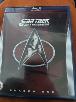 Blu-ray disc set of Star Trek: The Next Generation - Season 1 6 Discs - Image 1 of 4