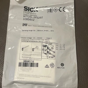 Sick PowerProx Micro WTT2SL-2P3292 1085602 Background Suppression Photo Eye - Picture 1 of 2