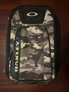 Equipaje con ruedas Oakley Roller Oakley Works 45L - Bolsa de movimiento de camuflaje - Imagen 1 de 8