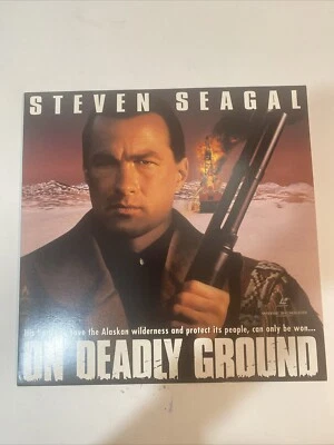 On Deadly Ground NTSC US LaserDisc 1994 Steven Seagal Action Movie Foto 1 de 3