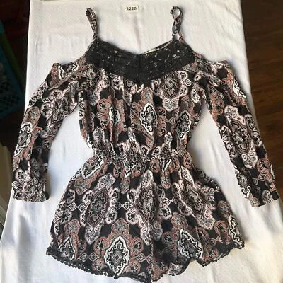 Charlotte Russe Women’s Off Shoulder w Short Pants Romper size XS, Black & Tan - Image 1 of 4