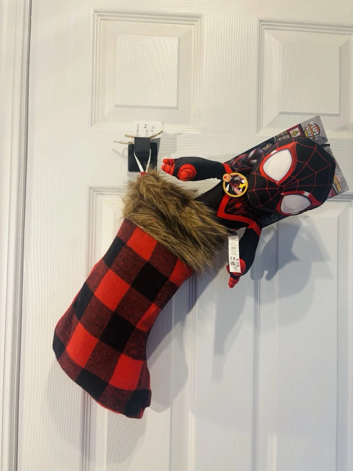 Medias misteriosas de Spider-Man para niños $43 al por menor Foto 1 de 1