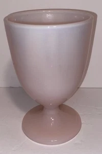 Jarrón copa de vidrio esmerilado rosa Fenton raro para Martha Stewart por correo, 6,25" H - Imagen 1 de 13