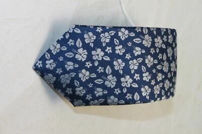 Corbata floral gris marino Southern Tide para hombre precio de venta sugerido por el fabricante $80 Foto 1 de 4