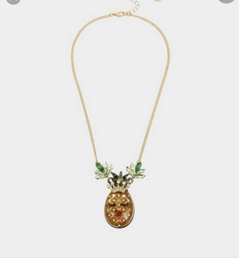 Betsey Johnson Gold Tone Summer Picnic Pineapple Face Necklace RARE Bh1b