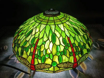 Reproducción antigua pantalla Tiffany (exenta de impuestos EE. UU.) Foto 1 de 4