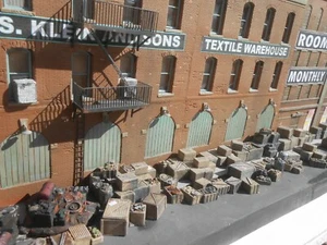 Downtown Deco HO Scale Unpainted Clutter Junk Freight Detail Castings Parts - Bild 1 von 10