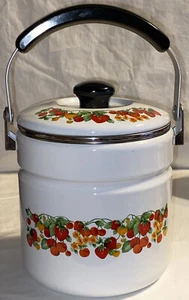 IDEAL Single Food Carrier Hot Lunch Rantang Enamel With Strawberries & Floral - Picture 1 of 11
