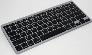 OMOTON Ultra-Slim Bluetooth Keyboard Compatible with iPad and Android Devices - Picture 1 of 6