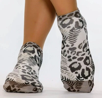 Damen WIGGLESTEPS Sneaker - ONE SIZE (Gr. 36/40) - Motiv: 05134 - Leo Black - Bild 1 von 4