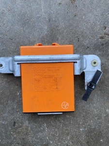 1998-2002 TOYOTA 4RUNNER TAILGATE POWER WINDOW CONTROL MODULE 85930-35060 OEM - Picture 1 of 2