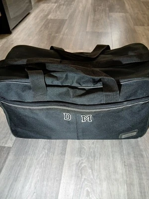 Vanguard Duffle Bag Gym Bag Travel Bag - Image 1 of 4