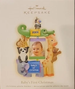 2009 Babys erste Weihnachten 2009 Hallmark Andenken Ornament Neu aus altem Lagerbestand - Bild 1 von 19