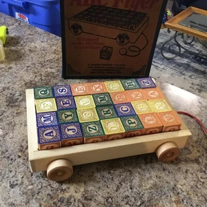 Uncle Goose FAO Schwarz Edition ABC Pull Wagon Wooden Block Set Complete - Picture 1 of 6