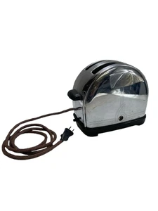 Tostadora compacta vintage Sunbeam T-9 plateada y negra con cable eléctrica 120V 1100W - Imagen 1 de 7