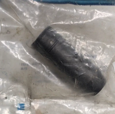 NOS 1984-94 FORD TEMPO MERCURY TOPAZ  2.3L ENGINE VALVE GUIDE Part# E43Z-6510-A - Image 1 of 2