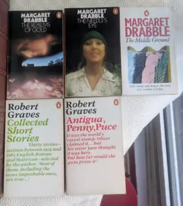 Vintage Pengiun Paperbacks 2 x Robert Graves & 3 x Margaret Drabble - Picture 1 of 13