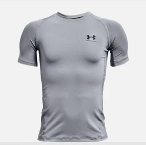 Boy's Under Armour HeatGear Armour Short Sleeve Shirt Size Youth Medium Grey NEW - Picture 1 of 5